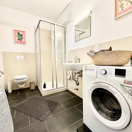 Stylisches Studio Mit Privatem Stellplatz Wenige Minuten Von Der Innenstadt & Mosel Koblenz  Exterior photo