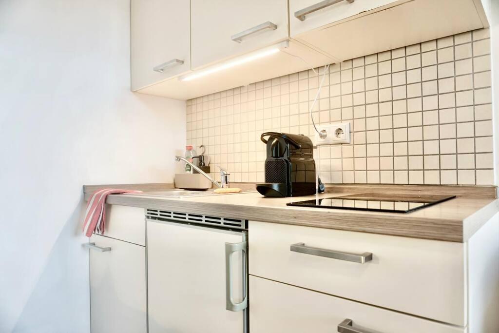 Stylisches Studio Mit Privatem Stellplatz Wenige Minuten Von Der Innenstadt & Mosel *